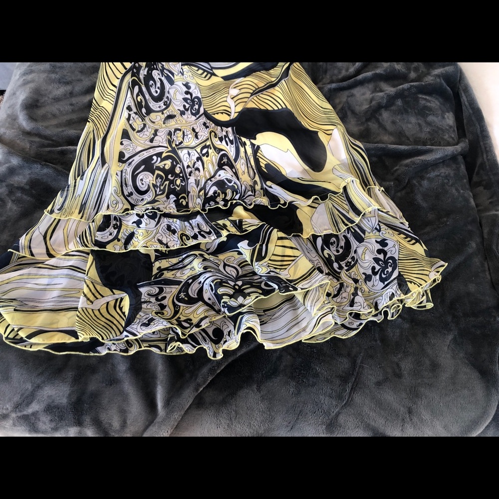 RUSSELL KENGO yellow and blue lined skirt. Fun and flowey Minimal - Picture 7 of 7